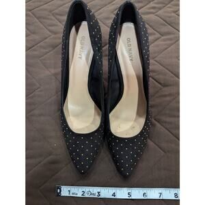 Pretty pointed black stiletto gold studded black heels by Old Navy size 8 NWOB